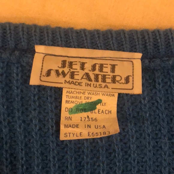 Vintage crop sweater - Picture 2 of 2